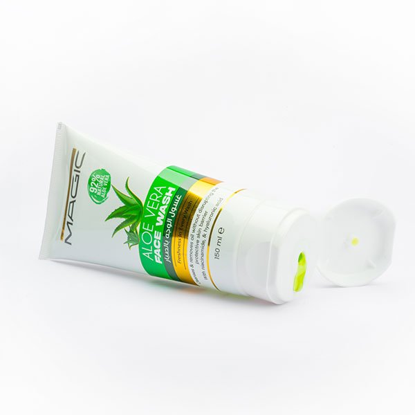 mumtaz magic aloe vera face wash 92% natural with niacinamide & hyaluronic acid (150ml) mumtaz magic aloe vera face wash 92% natural with niacinamide & hyaluronic acid (150ml)